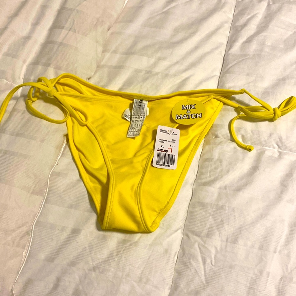 Bikini bottom